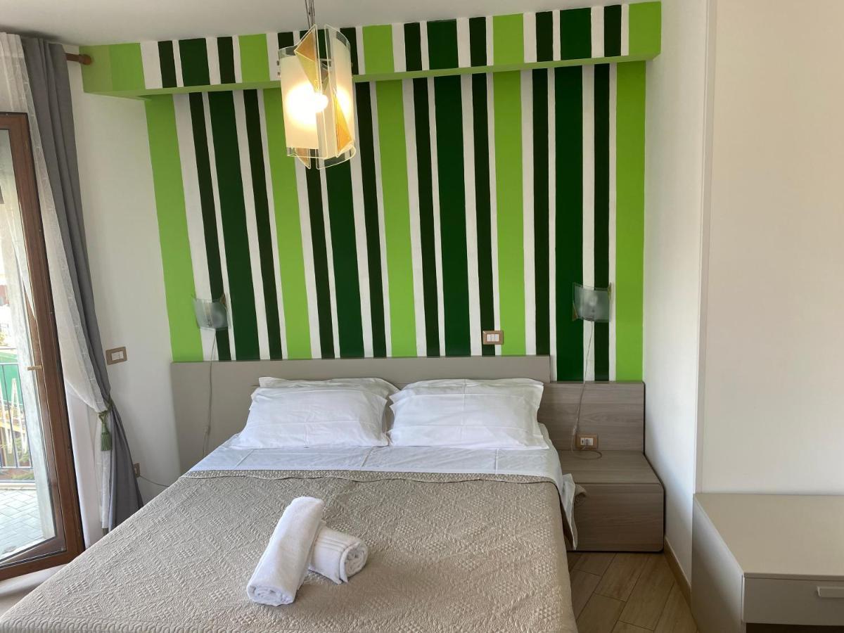 Sorrento Inn Lodge Kültér fotó